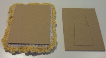 crochet picture frame image 4
