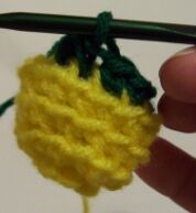 yellow crochet rose image 2a
