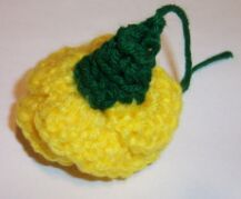 yellow crochet rose image 5