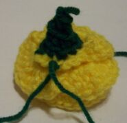 yellow crochet rose image 5a