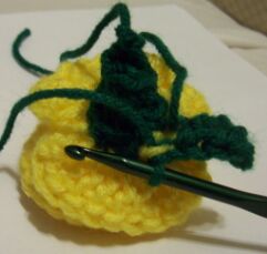 yellow crochet rose image 5b
