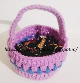 crochet Easter basket