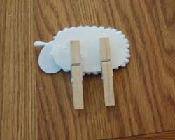 lamb cardholder image 13