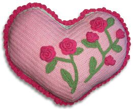 crochet sweetheart pillow